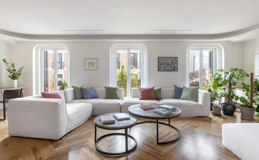 Cómo elegir el color perfecto para cada habitación (sin morir en el intento)